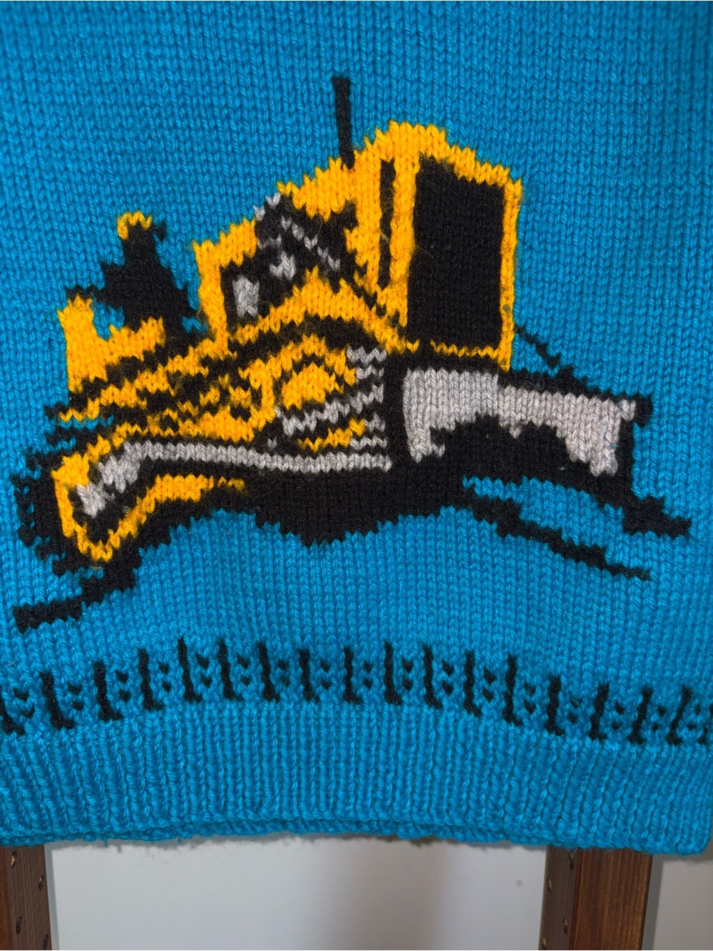 Handmade Knit Blue Crewneck Pullover Sweater Truck Motif Toddler Boy - Picture 2 of 9